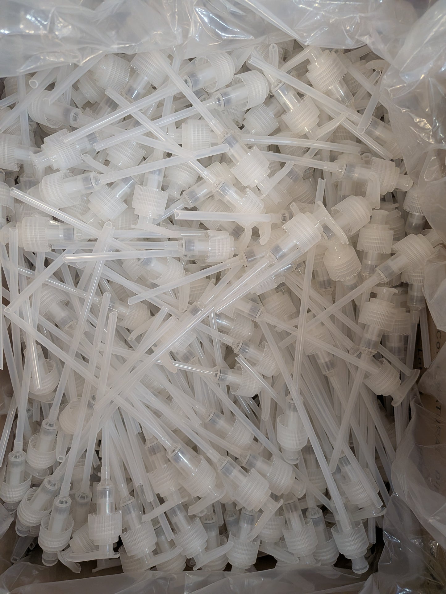 CLEARANCE | Clear Pumps | fits 24-410 | apx 540 count