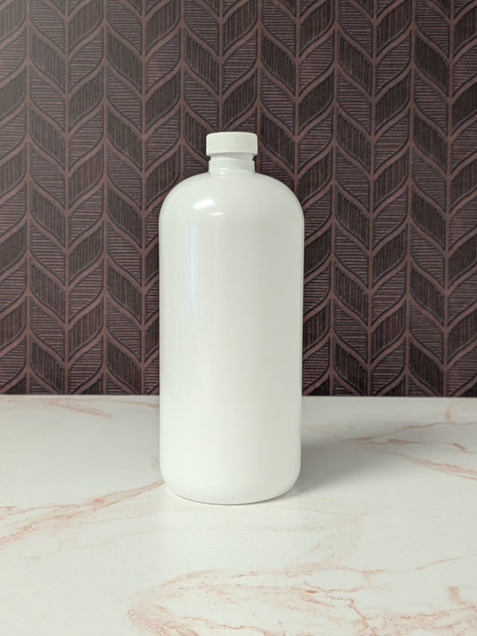 CLEARANCE | 32 oz White Plastic Bottle with caps | 80 count