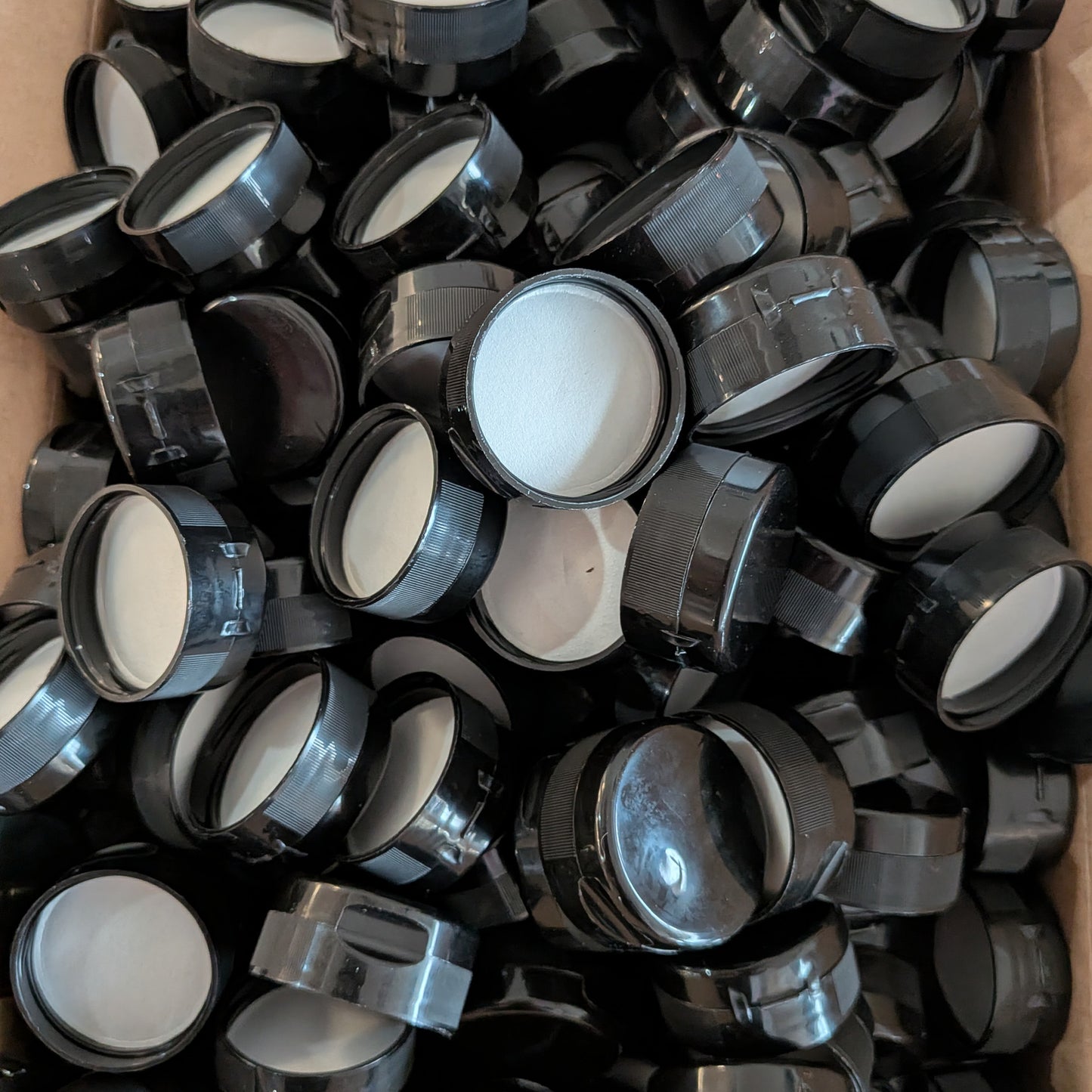 CLEARANCE | Black Snap-Cap with foam liner  | 38-400 | 270 count