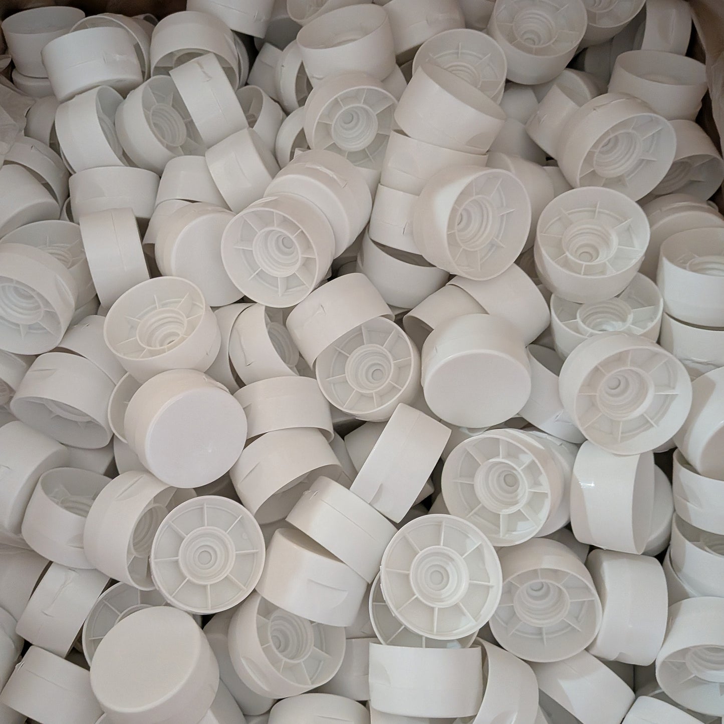 CLEARANCE | White Snap-Cap  | 22-400, 2" | apx 550